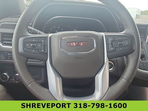 Certified 2023 GMC Yukon XL SLT w/ SLT Premium Package RWD image 11