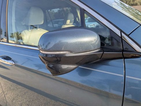 Used 2016 Honda Pilot Touring image 12