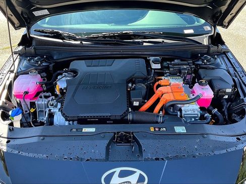New 2026 Hyundai Elantra Limited FWD image 12
