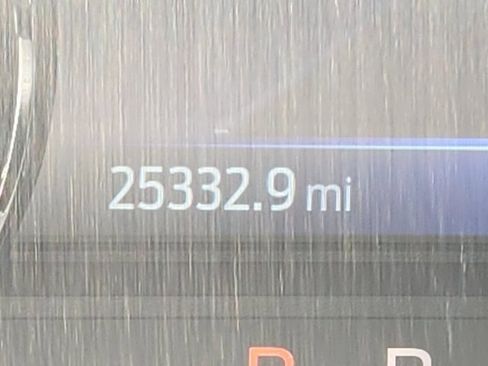 Used 2022 Ford Explorer XLT w/ Equipment Group 202A image 34