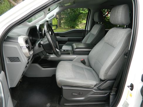 Used 2022 Ford F150 XLT w/ Equipment Group 301A Mid AWD/4WD image 10