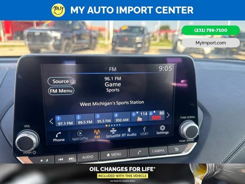 Used 2024 Nissan Sentra SV w/ All-Weather Package FWD image 21