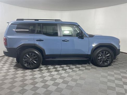 Used 2026 Toyota Land Cruiser w/ Premium Package AWD/4WD image 8