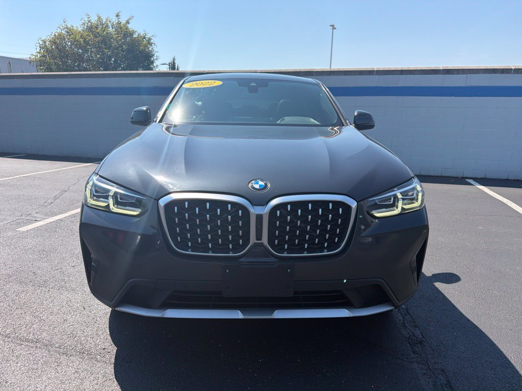 Used 2022 BMW X4 xDrive30i w/ Parking Assistance Package AWD/4WD image 8