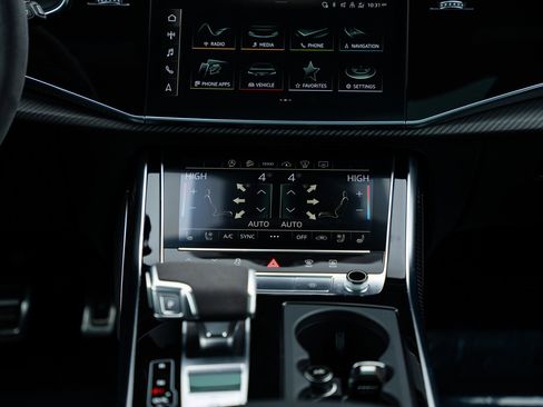 Used 2022 Audi RS Q8 image 36