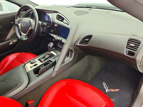 Used 2015 Chevrolet Corvette Stingray Coupe RWD image 22