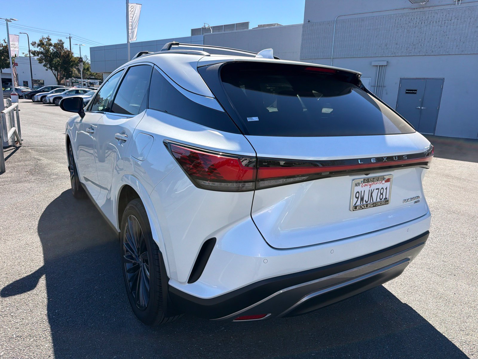 Used 2026 Lexus RX 350h w/ Convenience Package AWD/4WD image 2