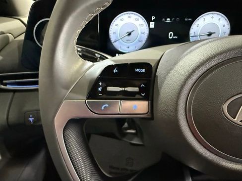 New 2025 Hyundai Elantra SEL FWD image 16