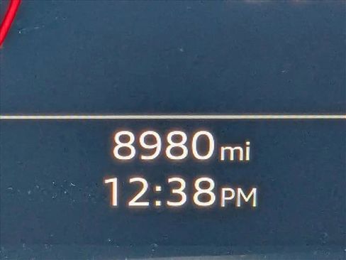 Used 2025 Audi SQ7 Prestige image 11