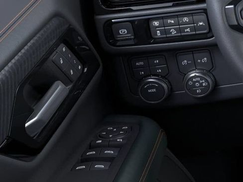 New 2026 GMC Yukon AT4 AWD/4WD image 22