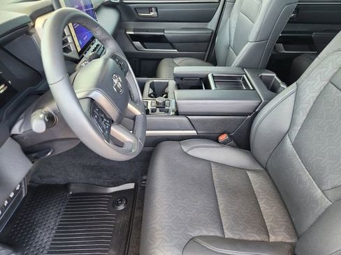 Used 2025 Toyota Tundra Limited w/ TRD Off-Road Package AWD/4WD image 9