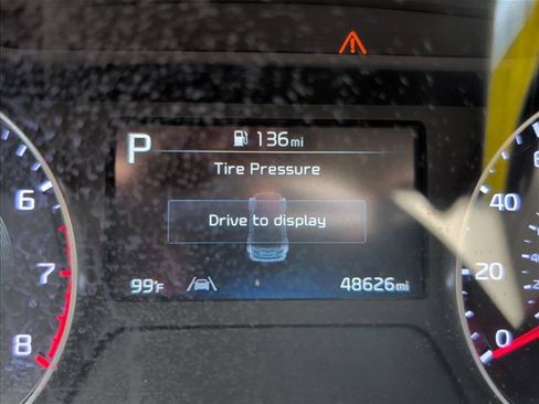 Used 2022 Kia Forte LXS FWD image 10