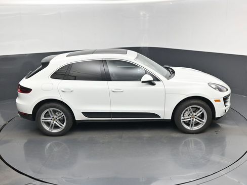 Used 2017 Porsche Macan S AWD/4WD image 13