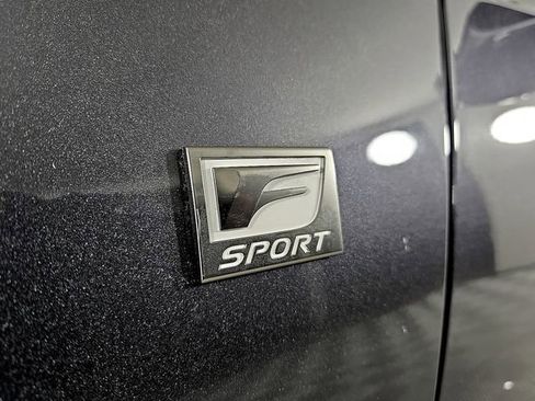 Certified 2022 Lexus ES 300h F Sport image 33