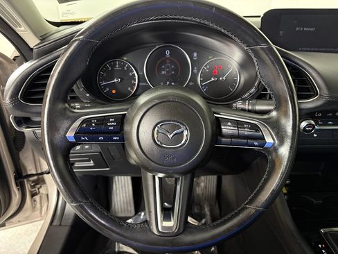 Used 2024 MAZDA MAZDA3 s FWD image 19