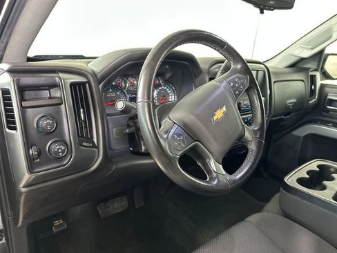 Used 2018 Chevrolet Silverado 1500 LT w/ All Star Edition image 19