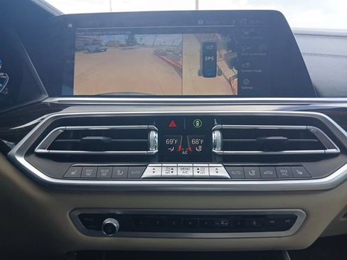 Used 2021 BMW X5 xDrive45e w/ Premium Package AWD/4WD image 22
