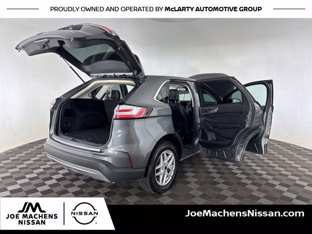 Used 2022 Ford Edge SEL AWD/4WD image 16