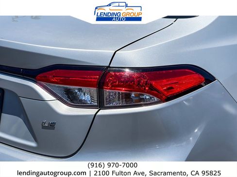 Used 2023 Toyota Corolla LE FWD image 8
