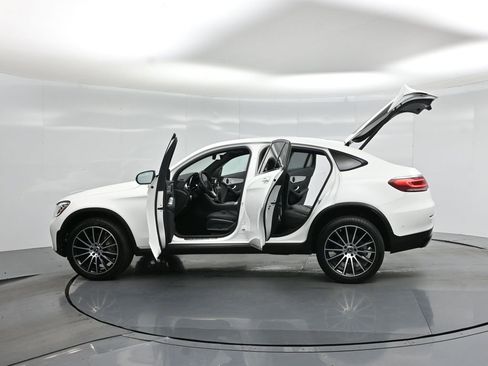 Used 2023 Mercedes-Benz GLC 300 4MATIC Coupe image 34