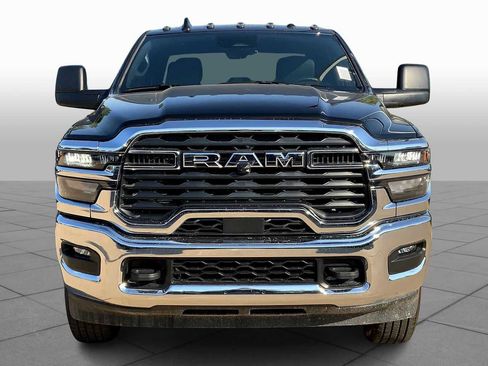 New 2026 RAM 2500 Tradesman w/ Chrome Appearance Group image 3
