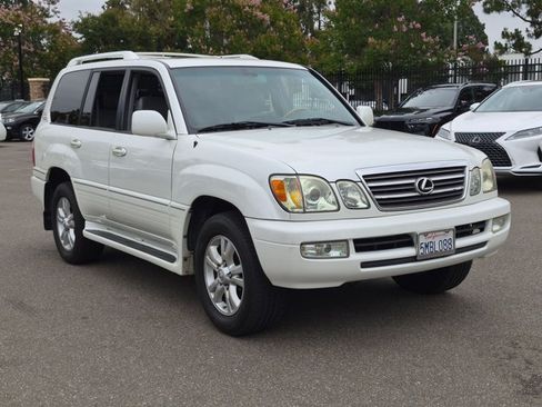 Used 2005 Lexus LX 470 4WD image 3
