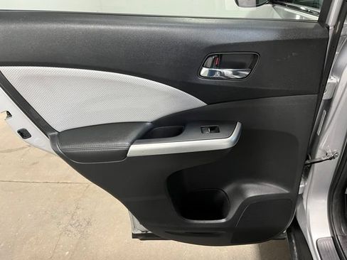 Used 2015 Honda CR-V EX-L image 16