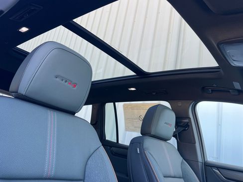 New 2026 GMC Acadia AT4 w/ Super Cruise Package AWD/4WD image 15