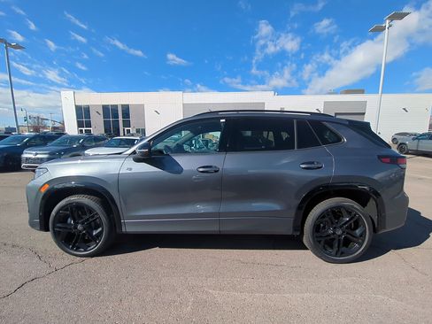 New 2026 Volkswagen Tiguan SE R-Line image 9