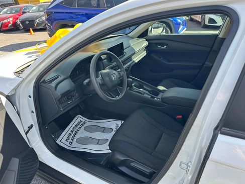 Used 2024 Honda Accord LX image 22