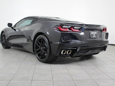 Used 2023 Chevrolet Corvette Stingray Preferred Cpe w/ 2LT image 3