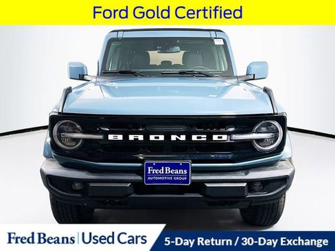 Certified 2022 Ford Bronco Outer Banks image 2