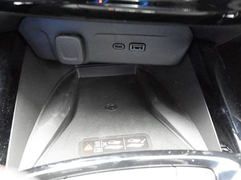 New 2026 Chevrolet Trax RS w/ Sunroof Package FWD image 35