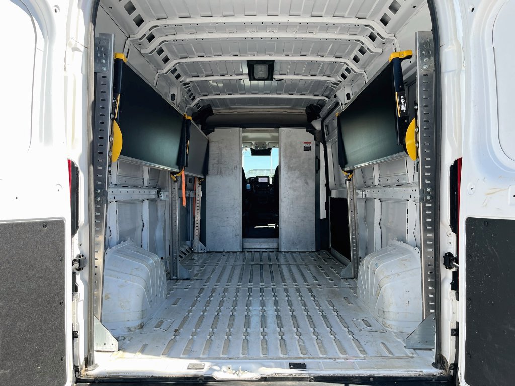 Used 2025 RAM ProMaster 2500 w/ Convenience Group FWD image 29