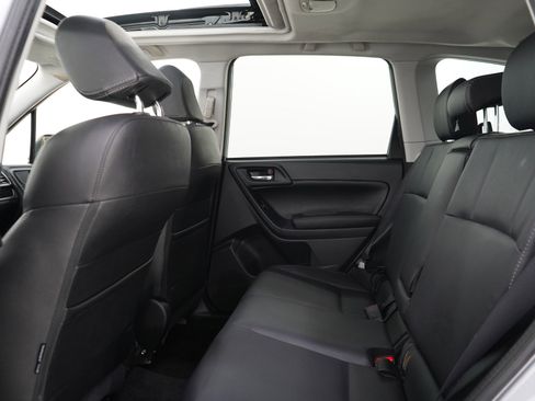 Used 2017 Subaru Forester 2.5i Limited w/ Protection Package #2 AWD/4WD image 19