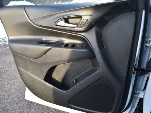 Certified 2024 Chevrolet Equinox LT w/ LPO, Floor Liner Package image 35