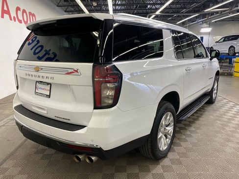 Used 2023 Chevrolet Suburban Premier AWD/4WD image 7