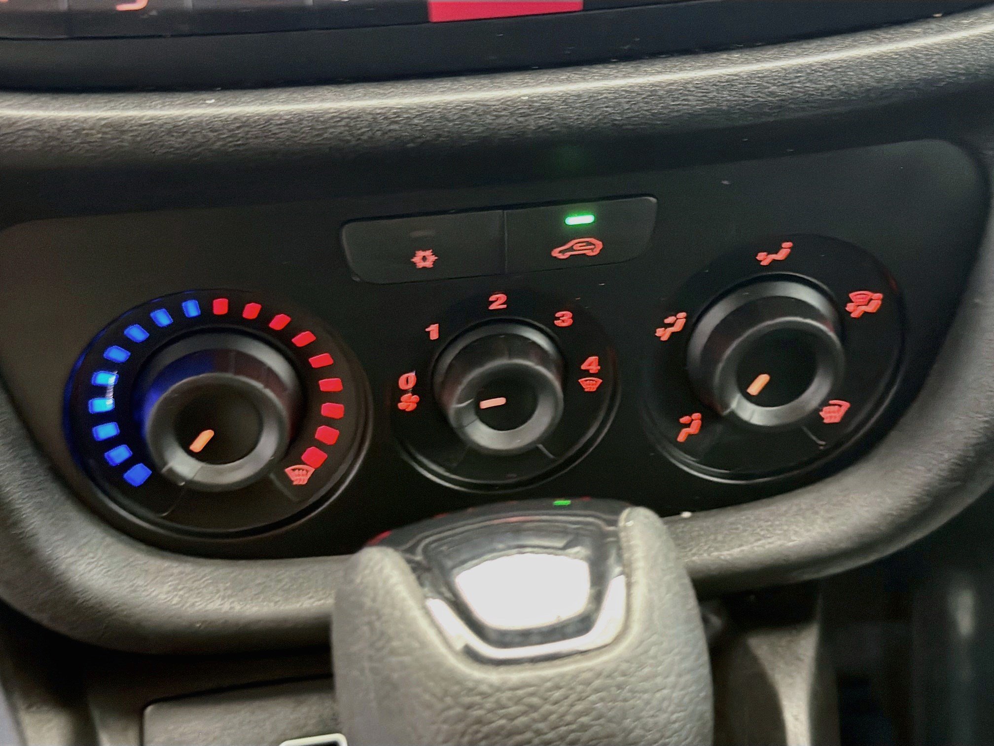 Used 2022 RAM ProMaster City Wagon w/ Lights & Wheels Group FWD image 10