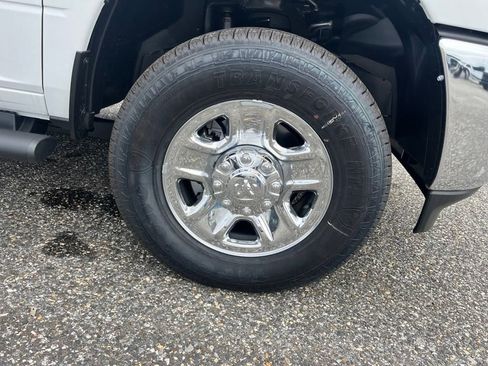 New 2025 RAM 2500 Tradesman image 15
