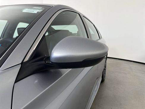 Used 2021 Honda Accord EX-L image 12