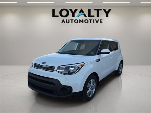 Used 2019 Kia Soul Base image 1