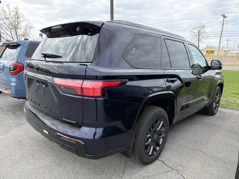 New 2026 Toyota Sequoia Platinum AWD/4WD image 7