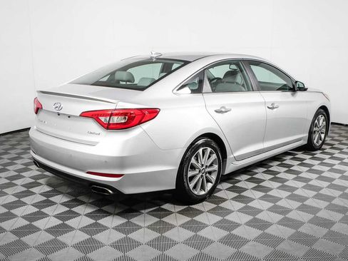 Used 2017 Hyundai Sonata Limited w/ Ultimate Package 04 FWD image 3