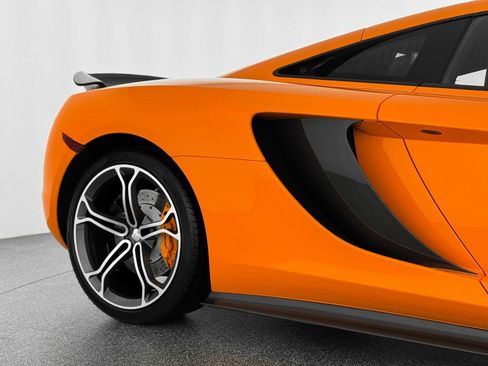 Used 2013 McLaren MP4-12C Coupe image 38