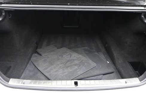 Used 2020 BMW 740i w/ Premium Package image 18