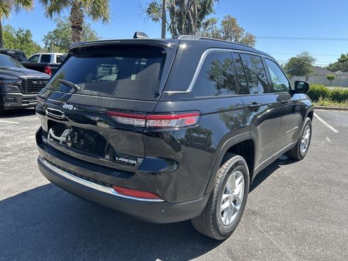 New 2026 Jeep Grand Cherokee Laredo X RWD image 8