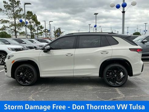 New 2026 Volkswagen Tiguan SE R-Line AWD/4WD image 6