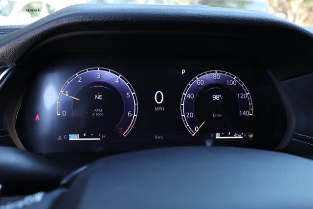 New 2027 Jeep Grand Cherokee Laredo X RWD image 12
