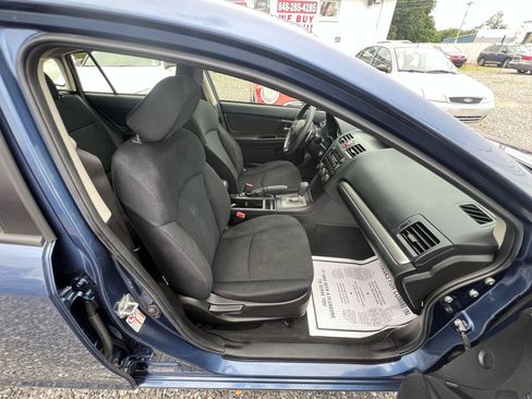 Used 2013 Subaru Impreza 2.0i Premium w/ All-Weather Pkg AWD/4WD image 11