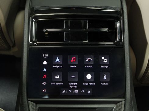 Used 2025 Porsche Panamera 4 image 40